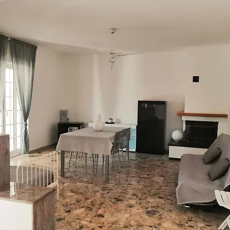 Casa Di Franco E Grazia